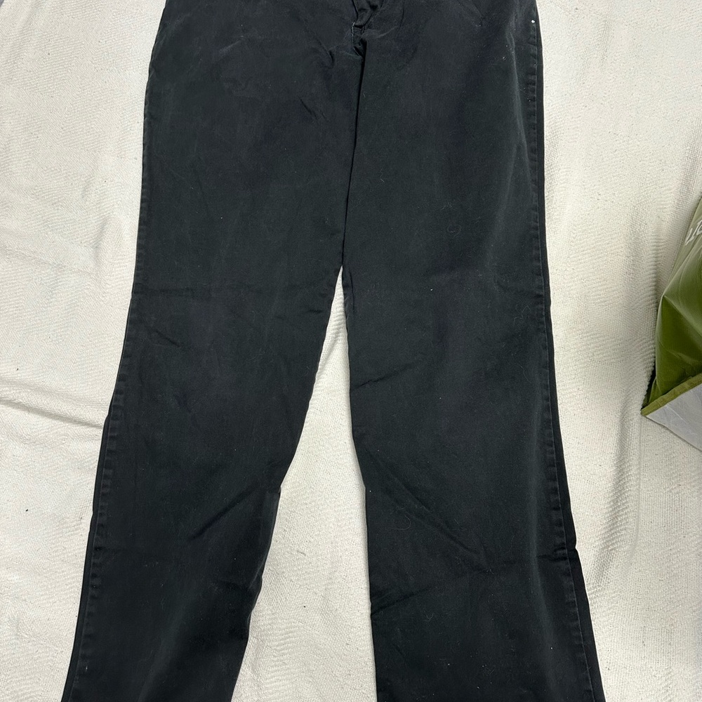 3 pairs of women’s dress or casual pants and capris - Picture 11 of 14
